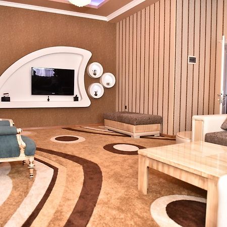 Inci Design Hotel & Hostel Sheki Luaran gambar