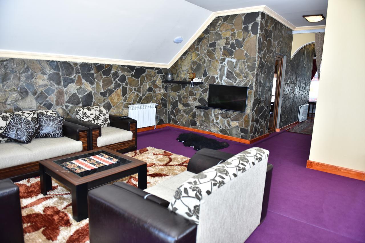 Inci Design Hotel & Hostel Sheki Luaran gambar