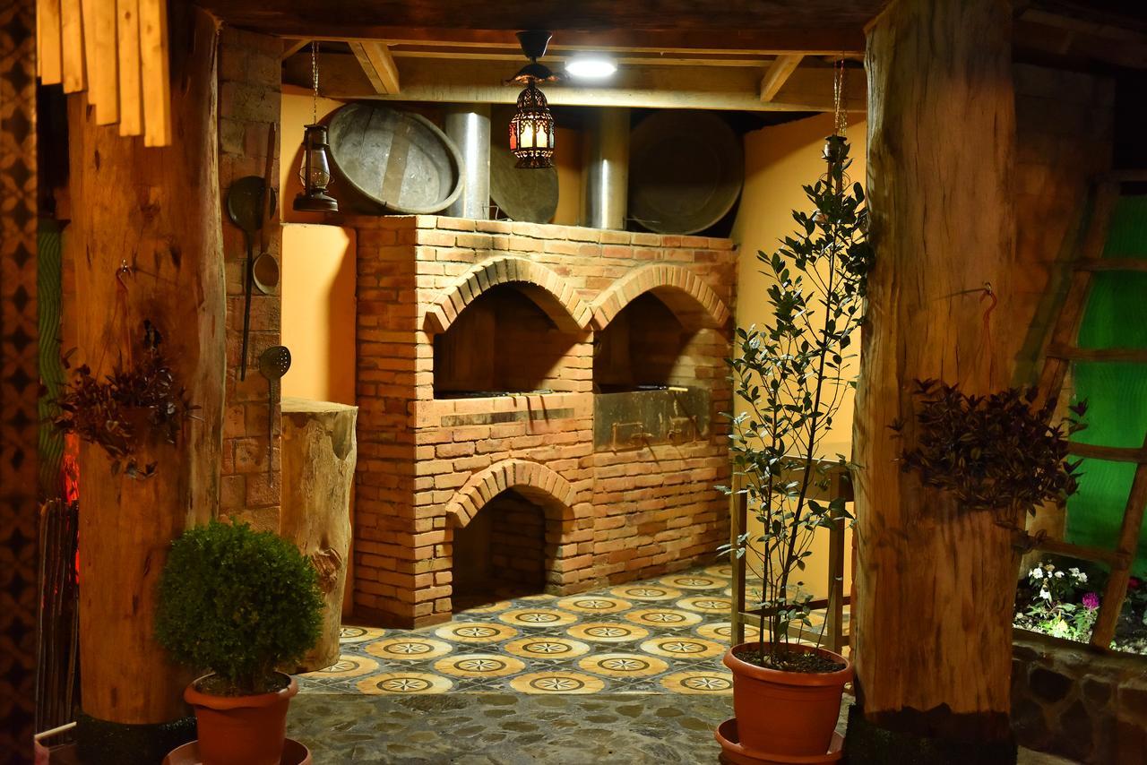 Inci Design Hotel & Hostel Sheki Luaran gambar